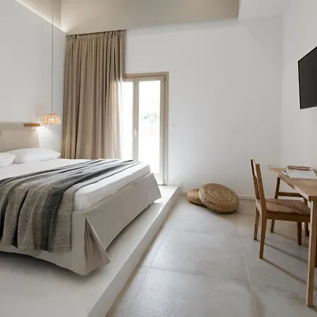 Luxury Milos Family 2 Bedrooms Well Furnished Interior Adamanta شقة